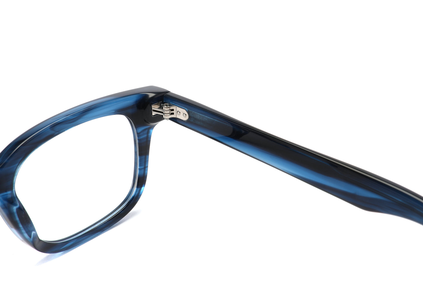 Optical Frames in UAE