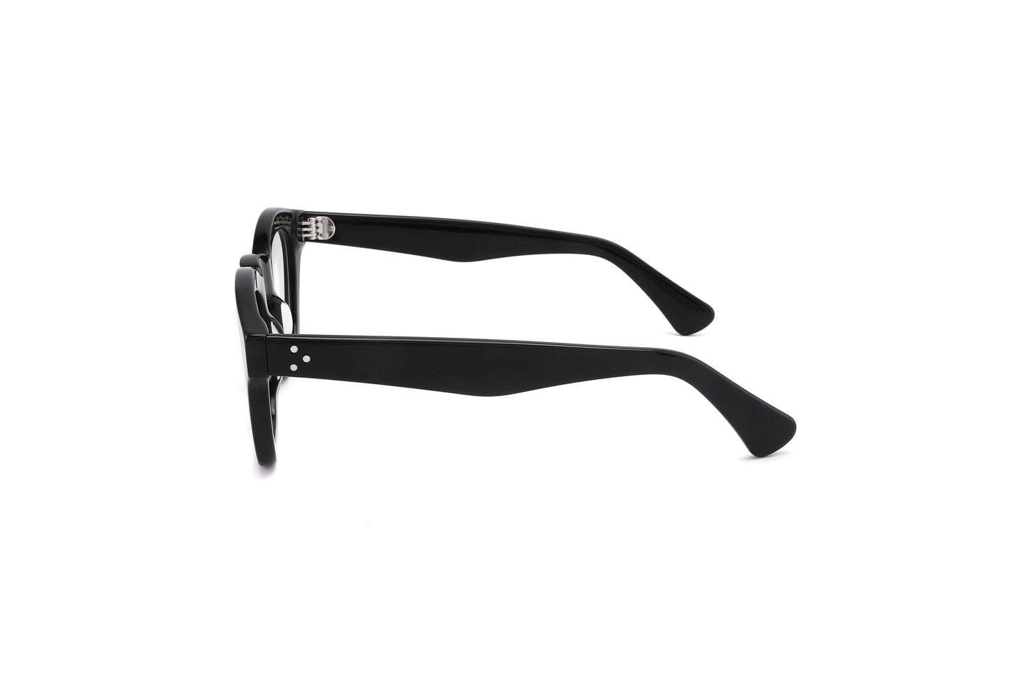 Optical Frames in UAE