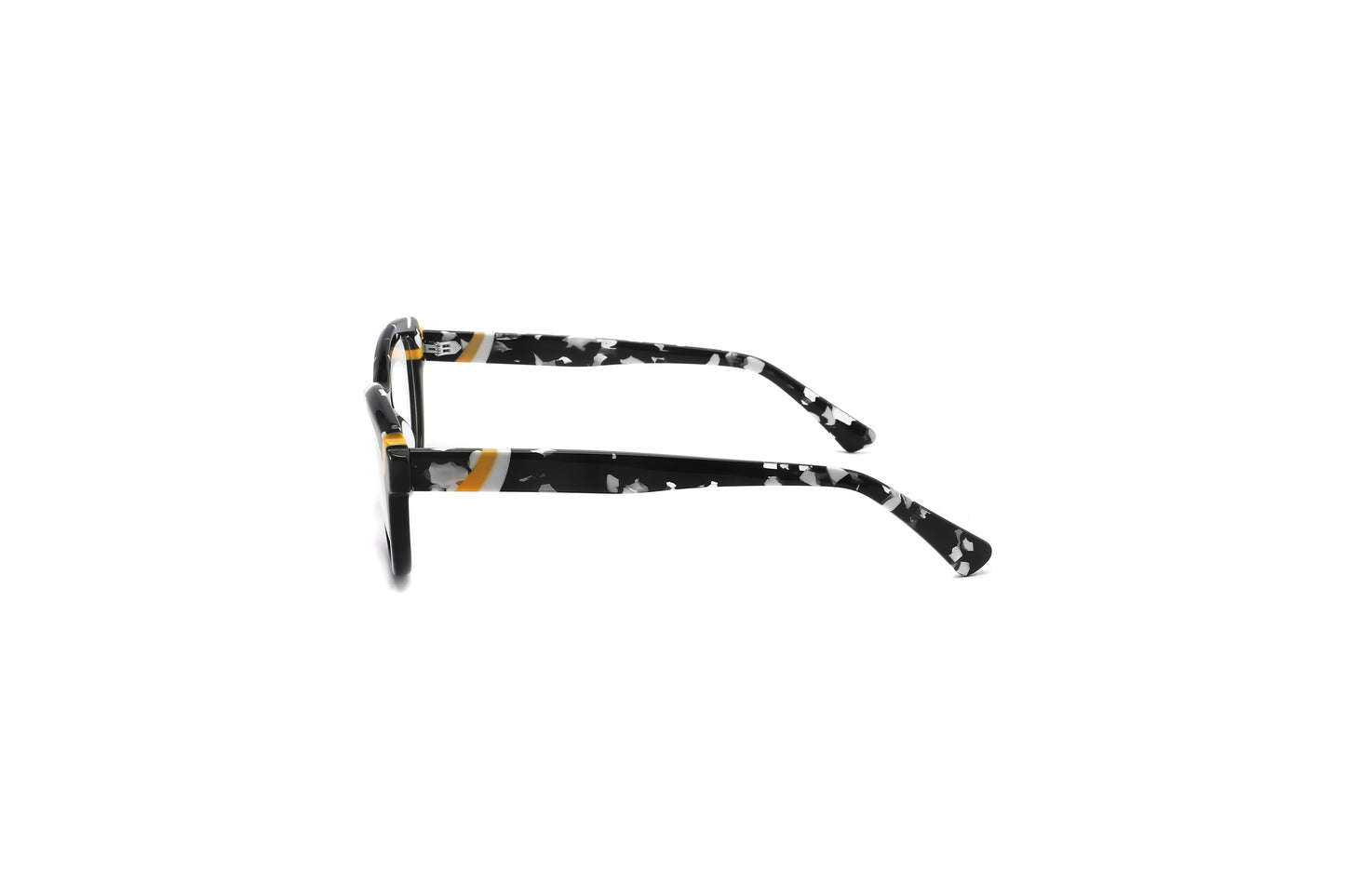 Optical Frames in UAE