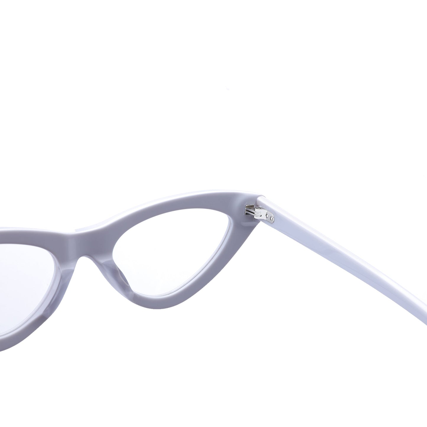 Optical Frames in UAE