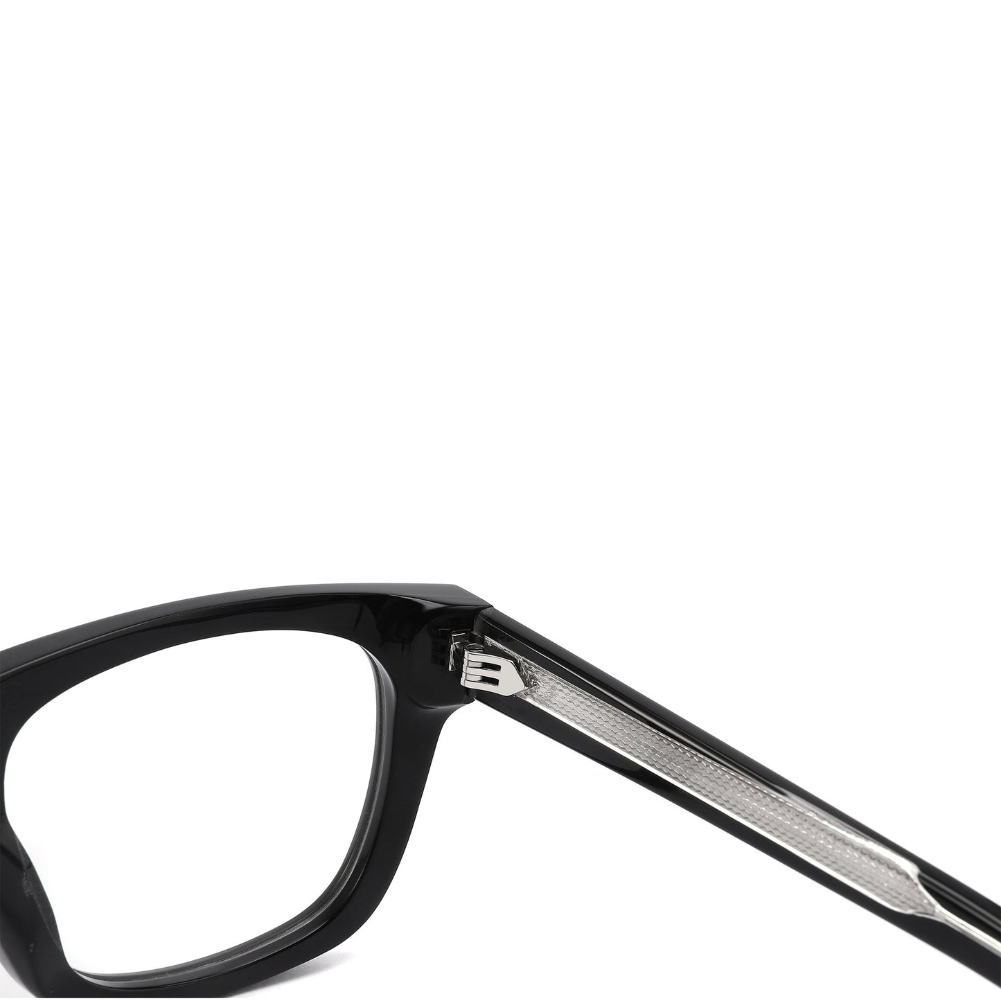 Optical Frames in UAE