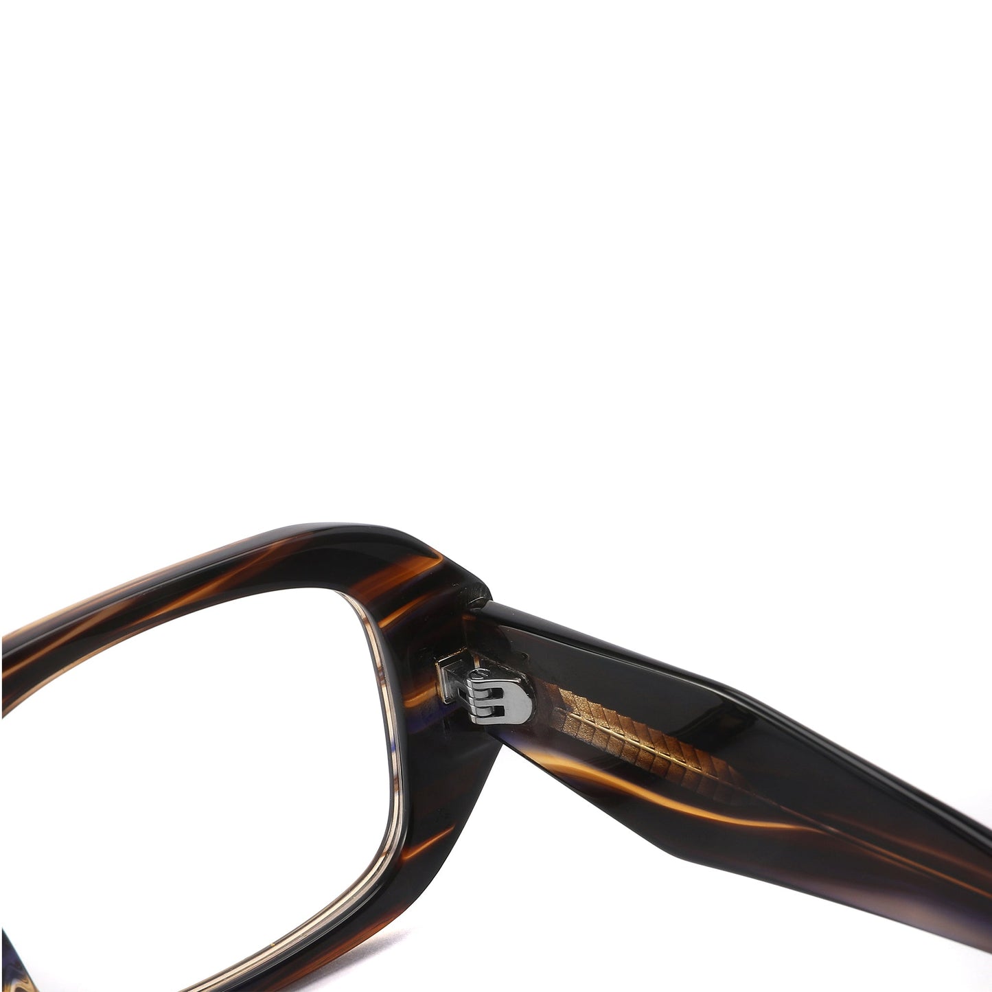 Optical Frames in UAE