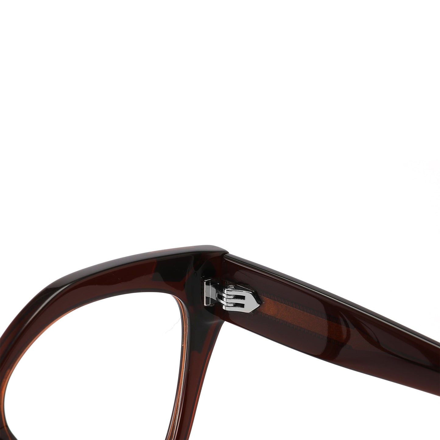 Optical Frames in UAE