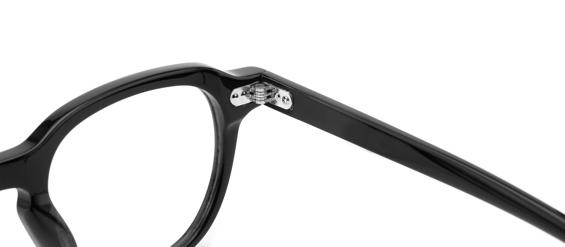 Optical Frames in UAE