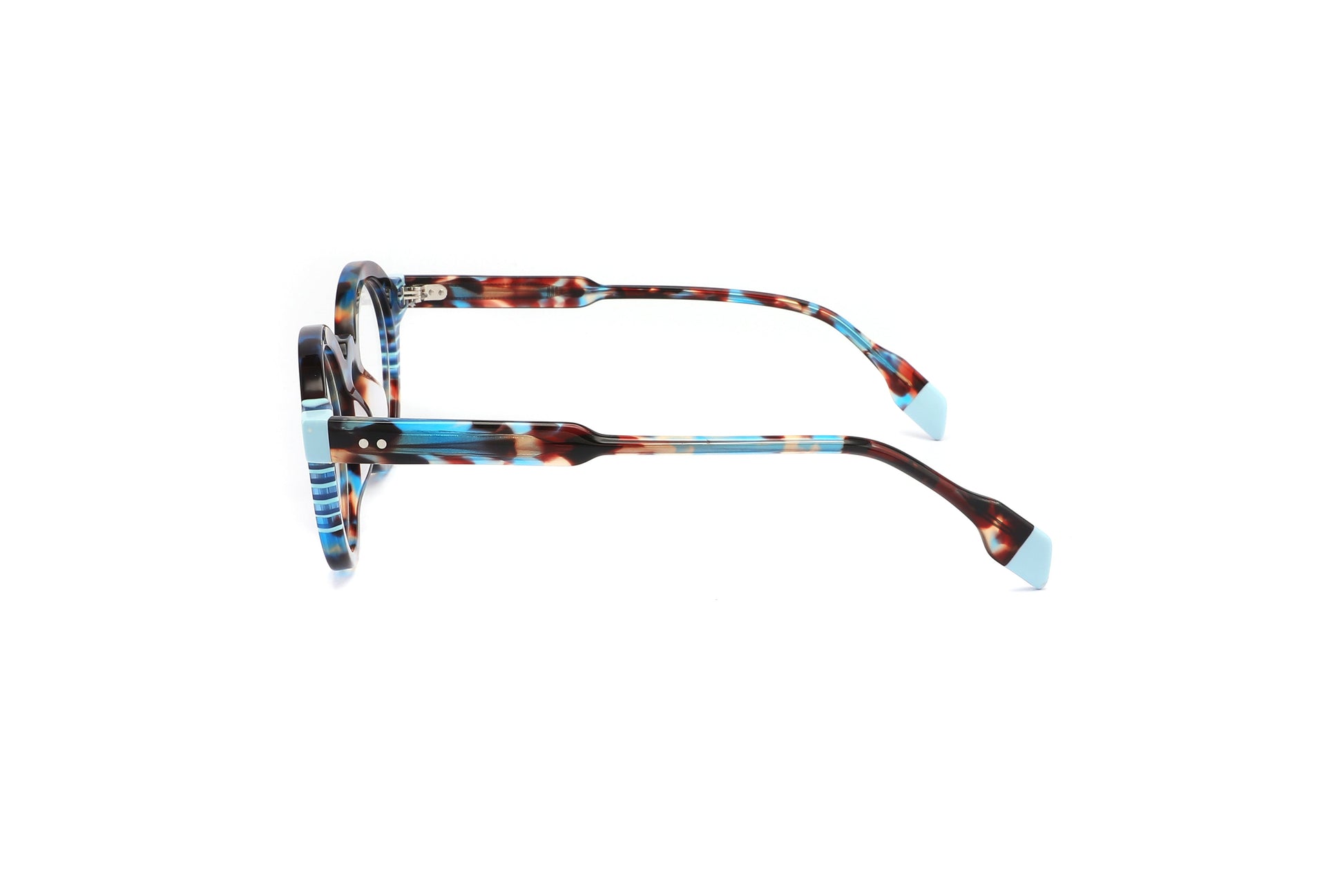 Optical Frames in UAE